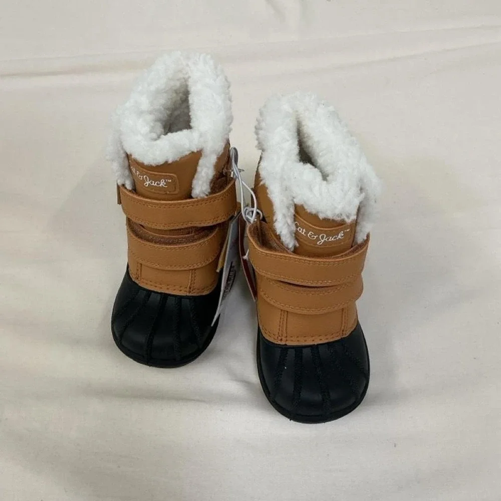 Cat & Jack Toddler Winter Boots | Size 6 | NWT ❄️🤎